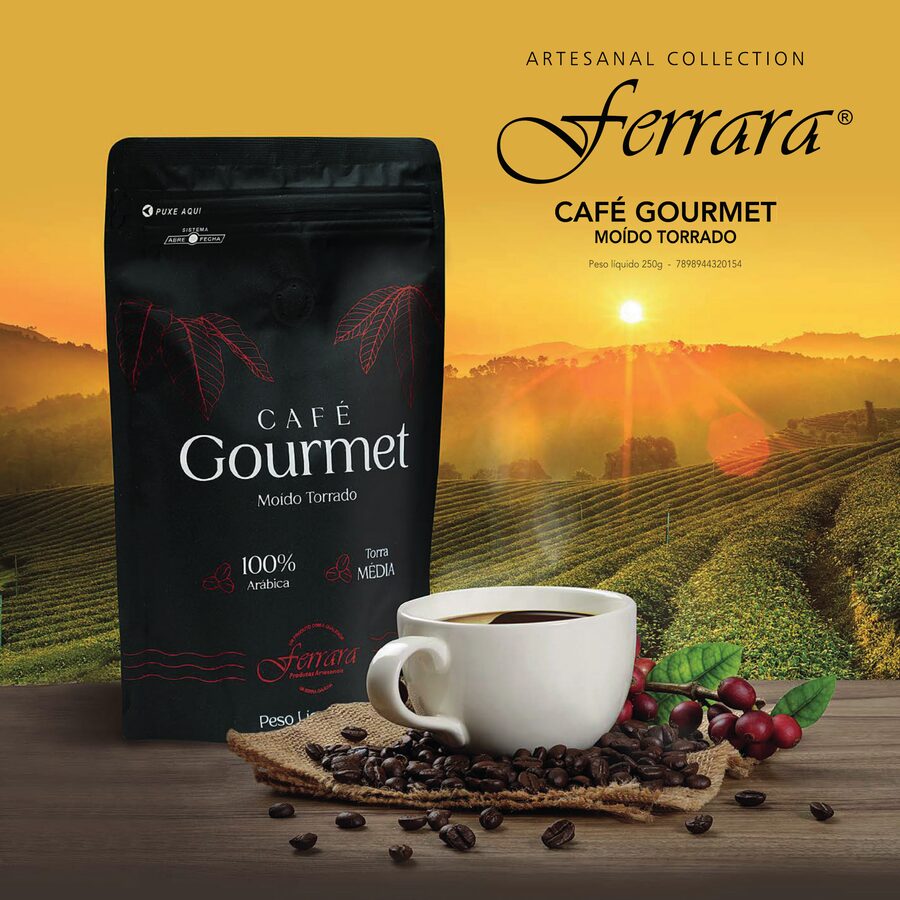 Pacote do Café Gourmet Ferrara com xícara de café